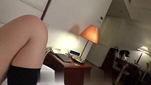 饥渴亚洲宝贝在无码动作中疯狂