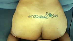 Nicoly Mattos翘臀速战肛交