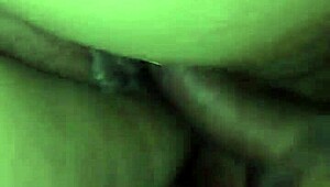 El Vecino Me Sorprende En El Baño Y Lo Invito A Compañarme