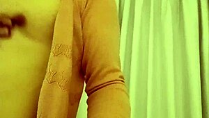 latina friend big ass unfaithful with brunette