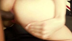 Putalocura - la reportera paola hard gets fucked in the ass and swallows cum?