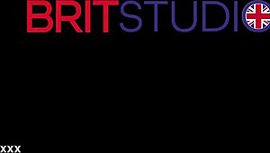 Nurse Shou in Hospital Foreplay With Older Guy