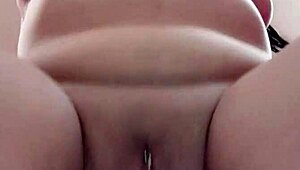 uhh, me toco while i watch u, papi