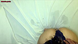 licking tight pussy after everyone leaves for shopping