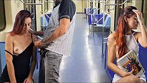 Pervertido Goza Nos Peitos Da Passageira De Ônibus Em Público