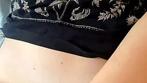 Miranielt masturbates in the shower with neighbor watching