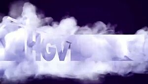 娇小金发安娜·科瓦琴科玩逼前POV猛操