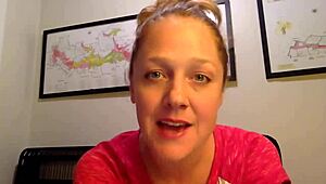 reviewing anal butt plugs, how to use the naughty candy heart ones for assfucking