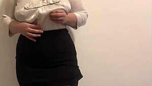 多余曲线让舔起来超狂野带劲