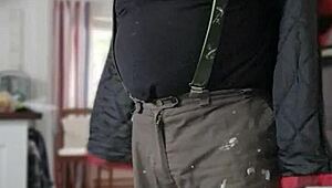 chris old man strips and talks dirty on camera