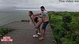 不敢信Anne大陰蒂海灘濕猛操！純震驚！