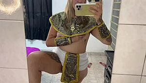 Amateur Brown Eyes Moaning with Big Ass and Tits