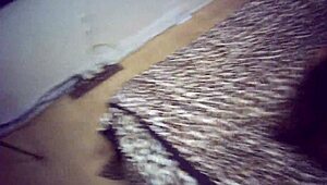 Hey, can he cum on her Italian pussy? Brunette babe takes powerload climax!