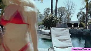 Milf Slimthick Vic Licks Petite Chanel Camryn in Hot 69