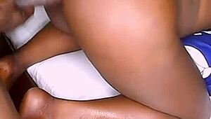 My first time squirting from doggystyle fingering