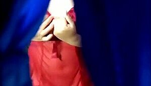 video casero real �mi vecina culona juega con su exquisito co�o y casi me descubre �tuve que aguantar las ganas de partirle la concha de una y venirme en ella joder