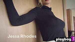 Beautiful big tits blonde milf Jessa Rhodes strips and shows her perfect ass