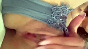 Mira mi lechita rica, quieres chupar mi verga ahora?