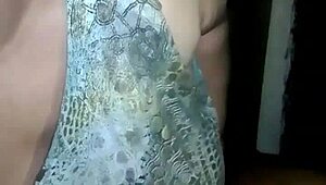 Want to see this BBW swallow cum?