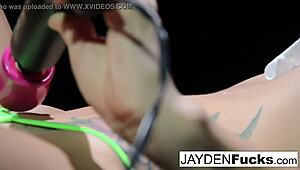 Jayden Jaymes Plays Her Tight Wet Pussy