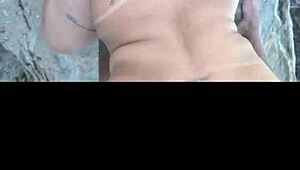 Met a short chubby sexy girl at nudist beach, don’t miss what happened!