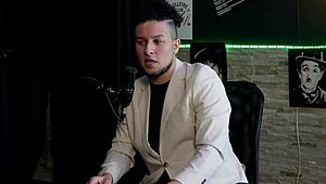 Massage Therapist Explains Female Body Knowledge