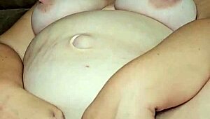 thick preggo milf gushes hard from her big juicy pussy. watch her squirt everywhere tonight