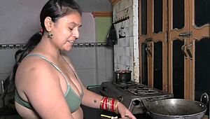 I Cook Sex In The Kitchen While Chopping Vegetables With A Monster Cock