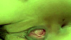 安娜安乔，抖动日本美女，在XXX JAV中奉献难忘无码骑乘