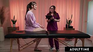 Lexi Luna 引领史诗1小时女同按摩合集