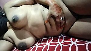 indian college girl says, getting ready for HOT SEX in hotel shower