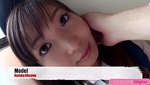 Joshi Kosei紧窄小穴湿透激发好奇心