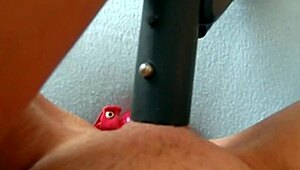 I fingered sophie in her yellow miniskirt