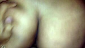 Venezuelan Big-Assed Woman Rides Vagina