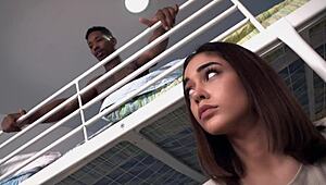 在前台与Asia Vargas和怪物鸡巴接待员的脏操