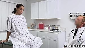 Perverted doctor Dorian Del Isla bangs patient Alexis Tae right in the office