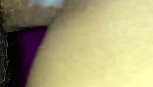 Watch Soso the MILF reach orgasm with close-up pussy fucking!