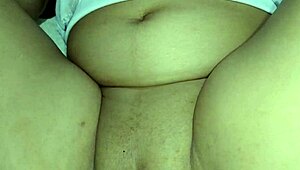 VÍDEO DE MORENA CASADA DANDO A BUCETA LINDA DEMAIS