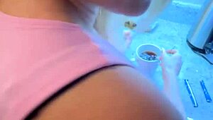 Sexy alice blows boyfriend in kitchen cumload