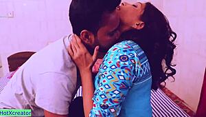 Wow! Desi Beautiful Girl's Tight Vagina Fucked Roughly By New Boyfriend In Doggy Style!