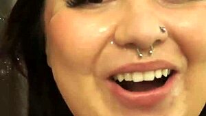 Hot Latina's quick oral backstage turns erotic