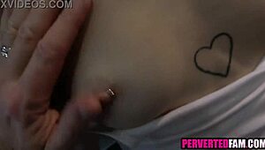 Step daughter stuck with step dad for hardcore action ugh 😓