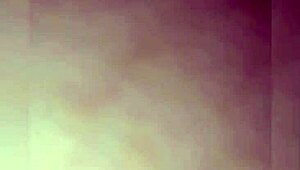 伪娘扛不住大屌求饶停肛