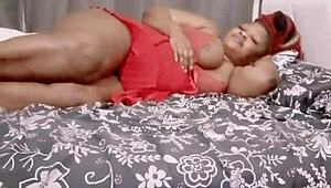 Amateurs Explore Tight Pussy In Homemade Fun