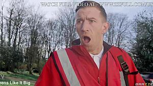 ella hughes gets her pussy licked in slow motion, cumshot on bubble butt