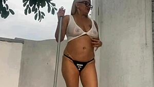 Exhibitionists Flash On The Street For Construction Workers.