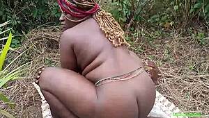 Sweet bush pussy close-up outdoor milf wife hairy big ass wet