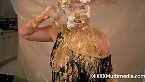 Two Blondes Get Wet And Messy