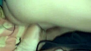 Enfermera de buen culo cabalgando con pantis buena pene sin cortar