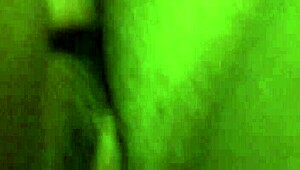 Wow, muff diving and licking pussy on holiday!